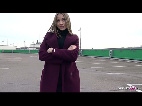 ❤️ SCOUT ALLEMAND EST UN RÊVE TOUCHANT STEELE, PARKING TELLTALE ET SEXY POUR L'ARGENT ️❌ Porno at us ❤